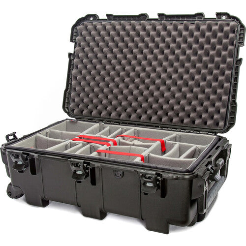 Nanuk 962 Wheeled Hard Case with Padded Divider Insert (Black, 70L)