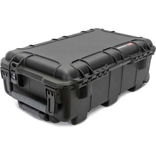 Nanuk 962 Wheeled Hard Case with Padded Divider Insert (Black, 70L)