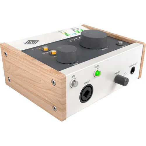 Universal Audio Volt 176 Portable 1x2 USB Type-C Audio/MIDI Interface with Built-In Compressor - BHM Store