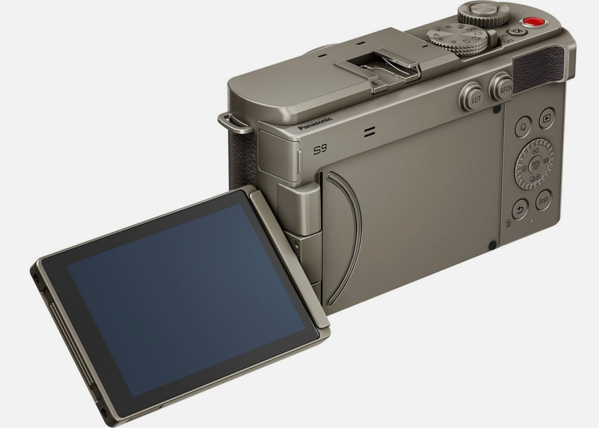 Panasonic Lumix S9 Mirrorless Camera with 18-40mm Lens Limited (Titanium Gold)