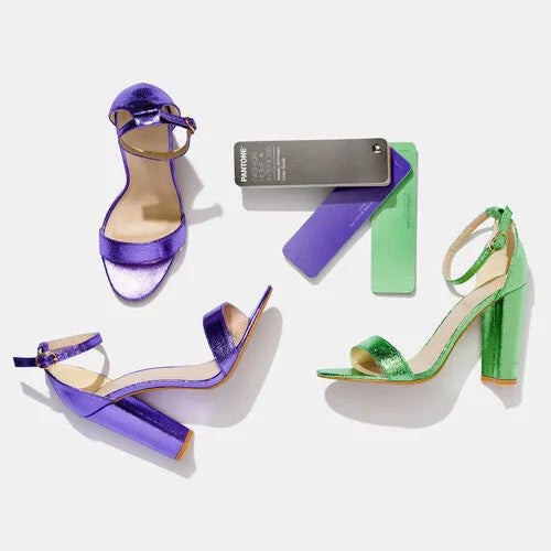 Pantone Fashion, Home + Interiors Metallic Shimmers Color Guide