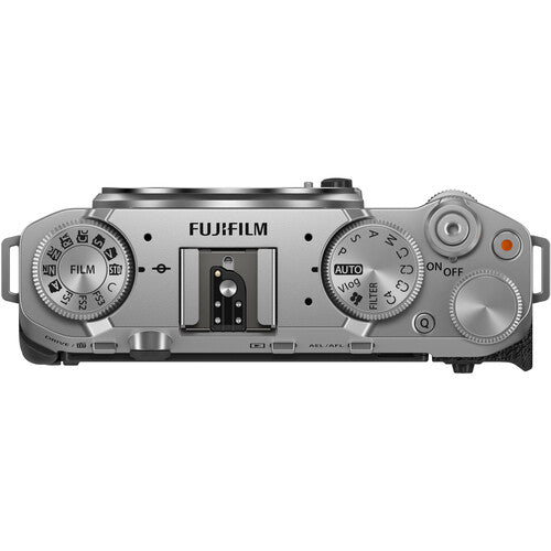 FUJIFILM X-M5 Mirrorless Camera with XC 15-45mm f/3.5-5.6 Lens (Silver)