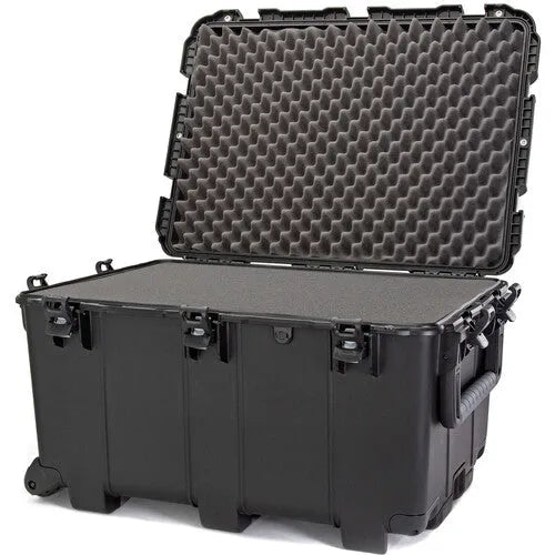 Nanuk 975W Wheeled Hard Case with Foam (Black, 186L)